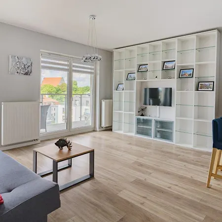 Homely Place Serce Poznania - Stary Rynek - Parking Apartment Poznan