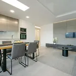 Homely Place Serce Poznania - Stary Rynek - Parking Apartment