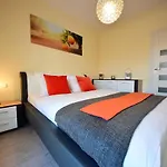 Homely Place Serce Poznania - Stary Rynek - Parking Apartment