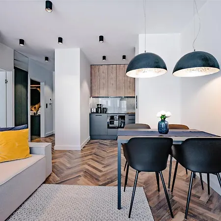 Apartamenty Homely Place Serce Poznania - Stary Rynek - Parking Apartament