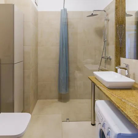 Apartamenty Homely Place Serce Poznania - Stary Rynek - Parking Apartament