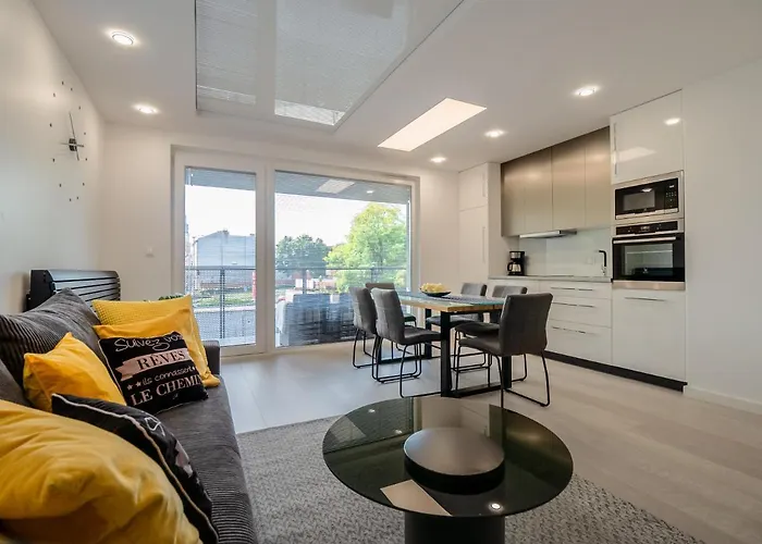 Homely Place Serce Poznania - Stary Rynek - Parking 포즈난