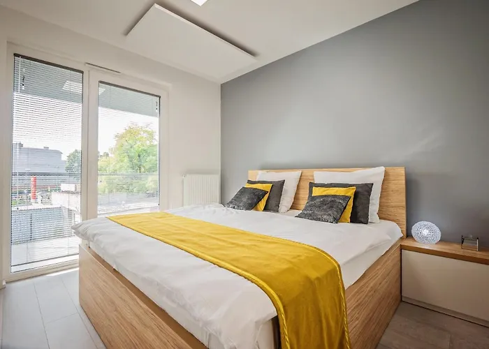 Homely Place Serce Poznania - Stary Rynek - Parking 포즈난