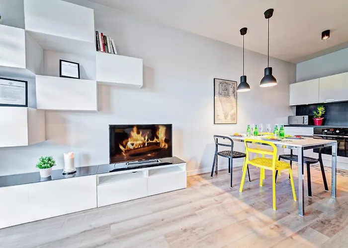 Homely Place Serce Poznania - Stary Rynek - Parking Διαμέρισμα