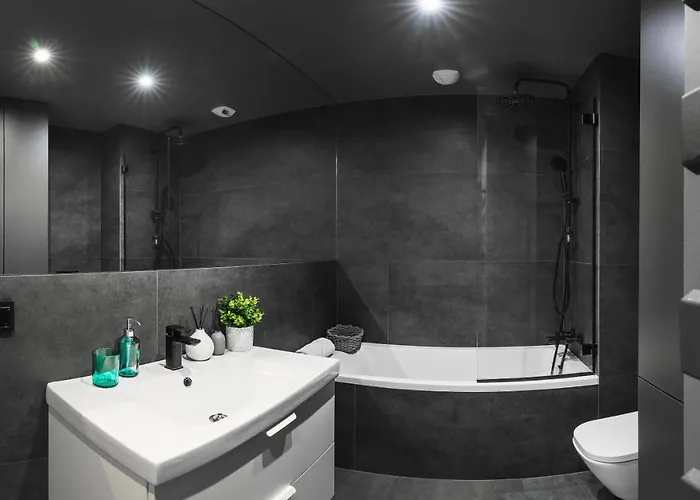 Homely Place Serce Poznania - Stary Rynek - Parking Διαμέρισμα *