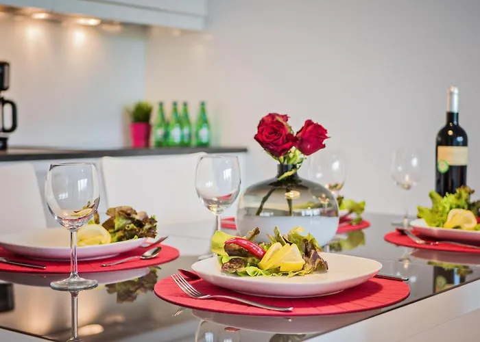 아파트 Homely Place Serce Poznania - Stary Rynek - Parking *